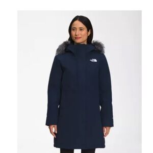 North Face Women’s Arctic Parka Navy Blue Size Large